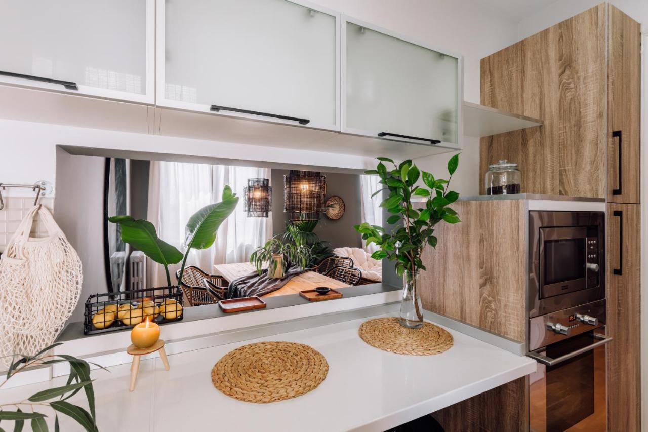 Ekonda- 2 Bedroom Apartment In Trafalgar Мадрид Экстерьер фото